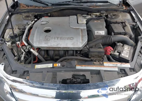 2011 Ford Fusion Hybrid from USA, damaged, VIN 3FADP0L33BR116627